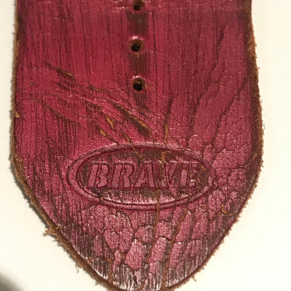 BRAVE “PRINCESS” leather cuff bracelet - Picture 3 of 3